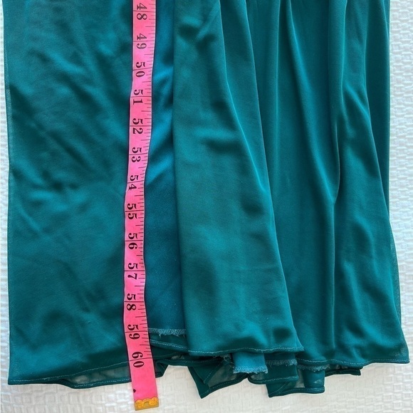 David's Bridal High-Neck Mesh Dress w/ Lace
Inset Bridesmaid/Prom/Formal - Picture 13 of 16